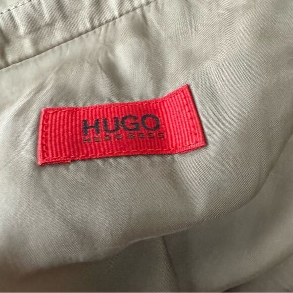 Hugo Boss mini skirt size 6 - Picture 7 of 7